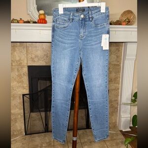Premium Blue Skinny Jeans for Women